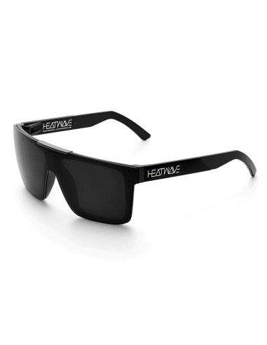 Quatro Sunglasses: Black Metal Customs Black Lens brillant des détails fins